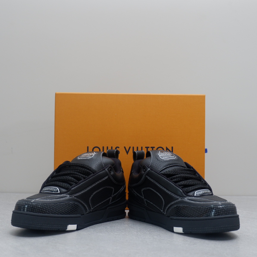 LOUIS VUITTON SKATE SNEAKER 