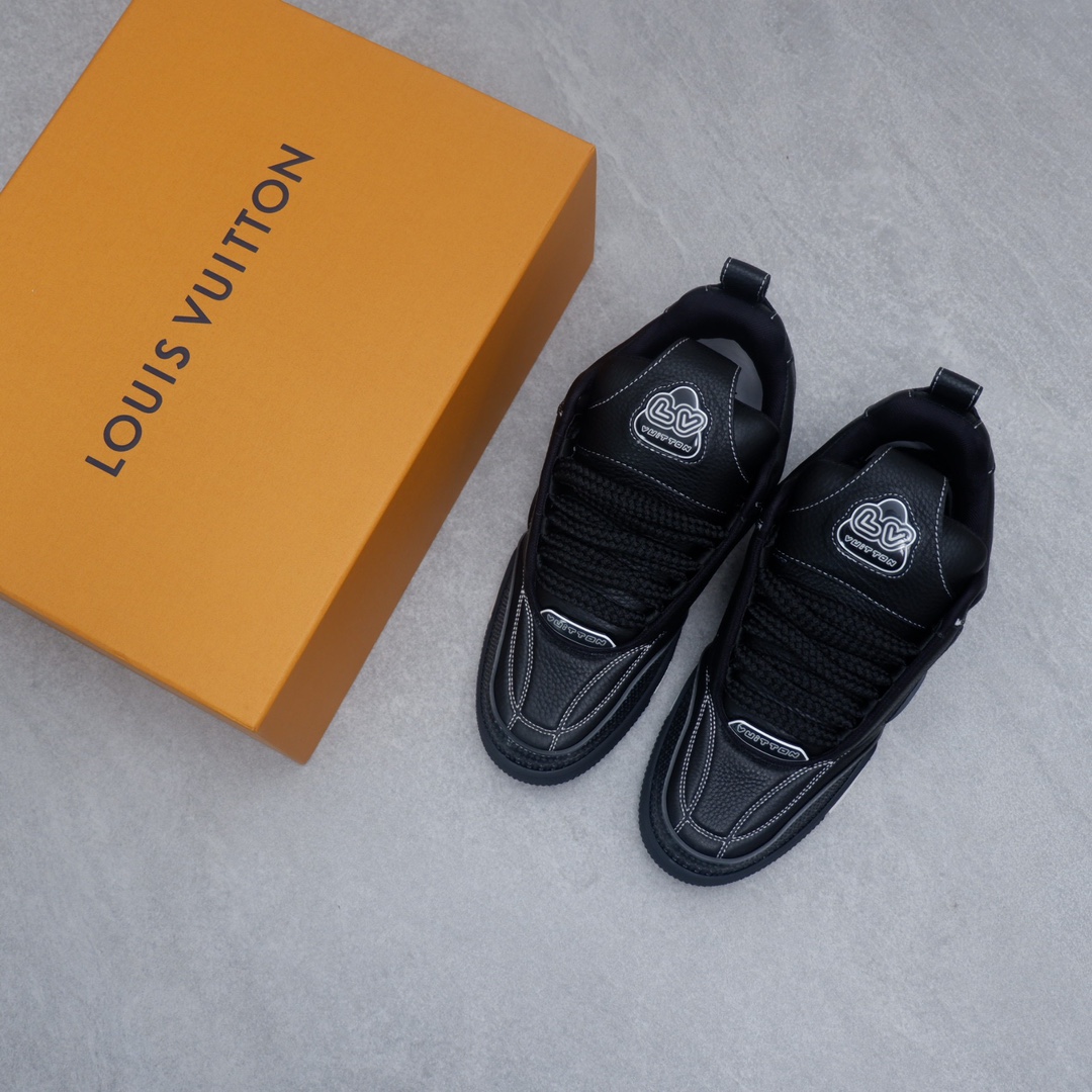 LOUIS VUITTON SKATE SNEAKER 