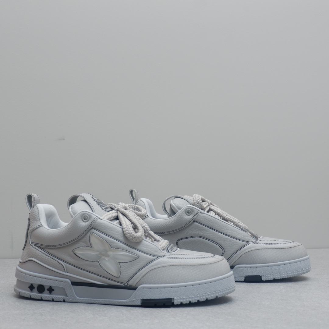 LOUIS VUITTON SKATE SNEAKER 