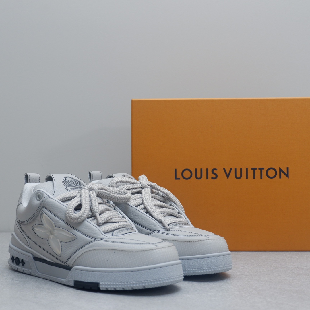 LOUIS VUITTON SKATE SNEAKER 