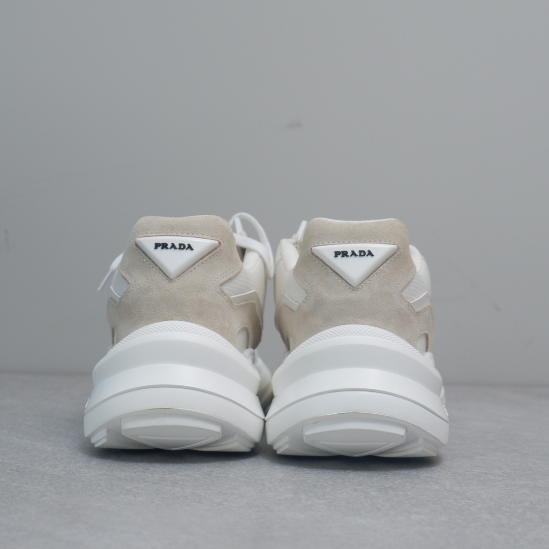 PRADA SNEAKER 