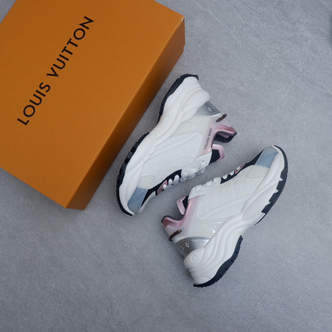 LOUIS VUITTON RUN55