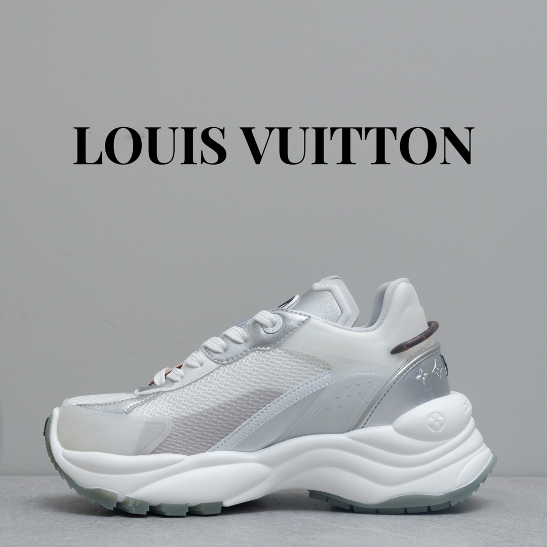 LOUIS VUITTON RUN55