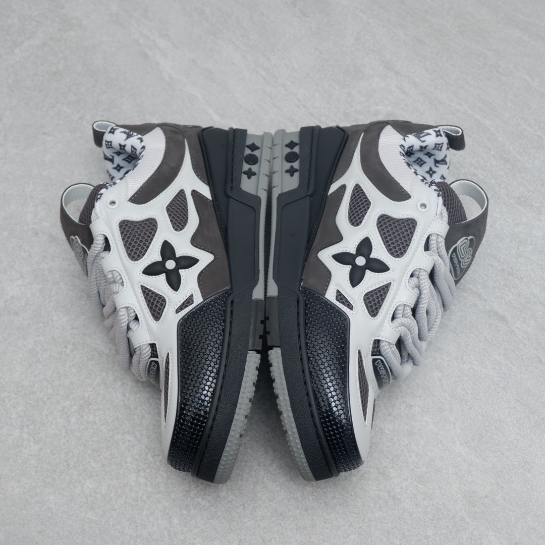 LOUIS VUITTON SKATE SNEAKERS 