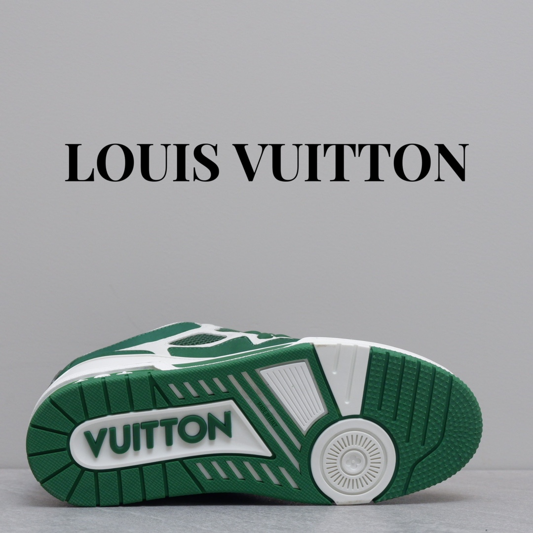 LOUIS VUITTON SKATE SNEAKERS 