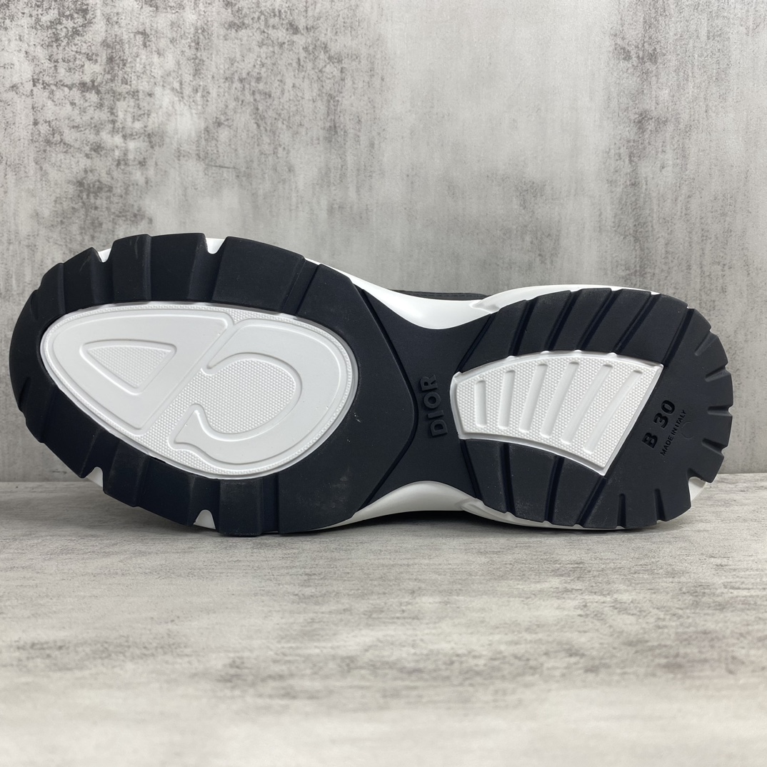 Dior B30