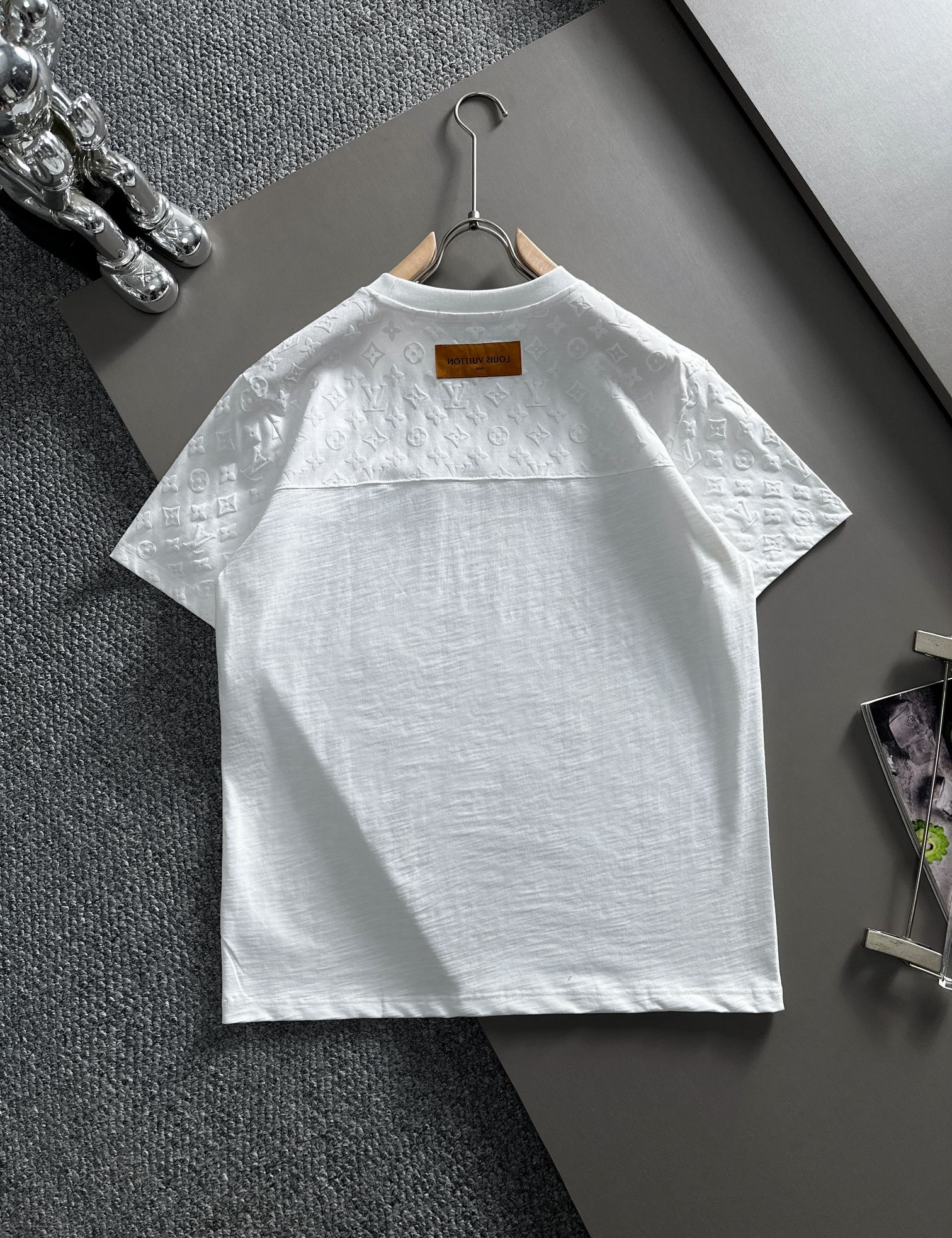LV T-SHIRT