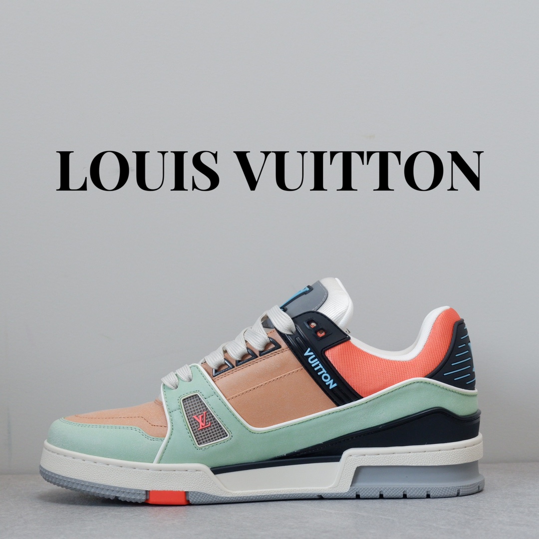 LOUIS VUITTON TRAINERS 