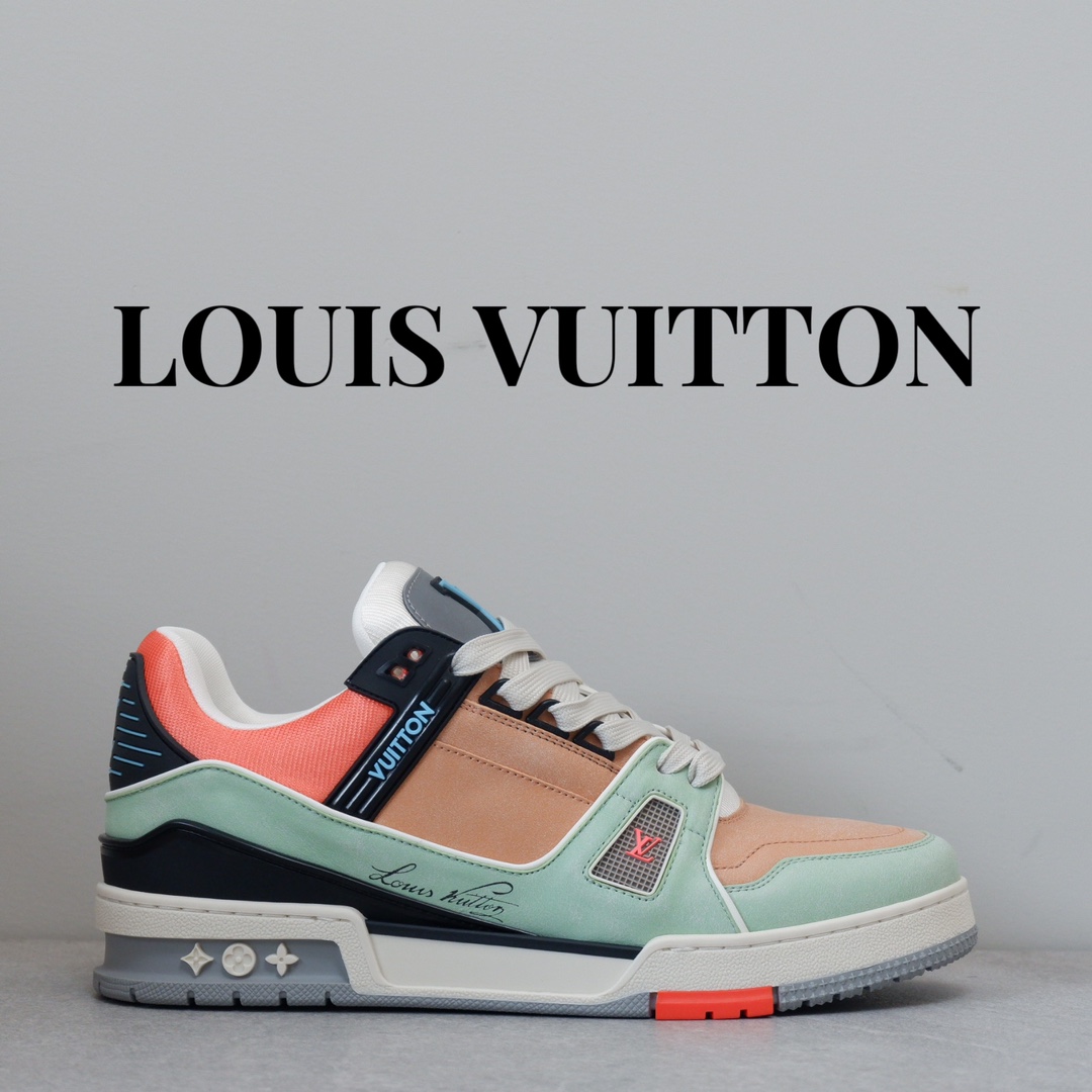 LOUIS VUITTON TRAINERS 