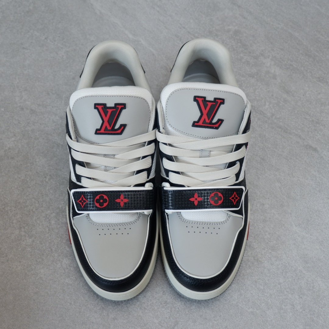 LOUIS VUITTON TRAINERS 