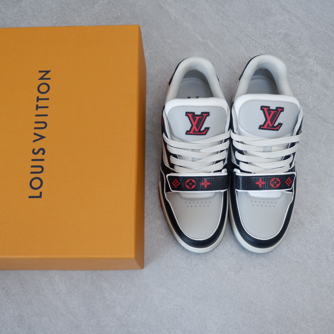 LOUIS VUITTON TRAINERS 