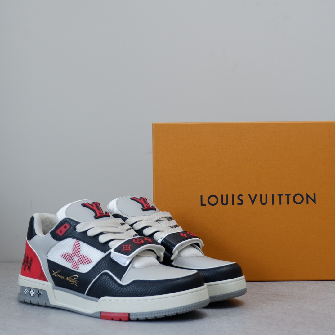 LOUIS VUITTON TRAINERS 