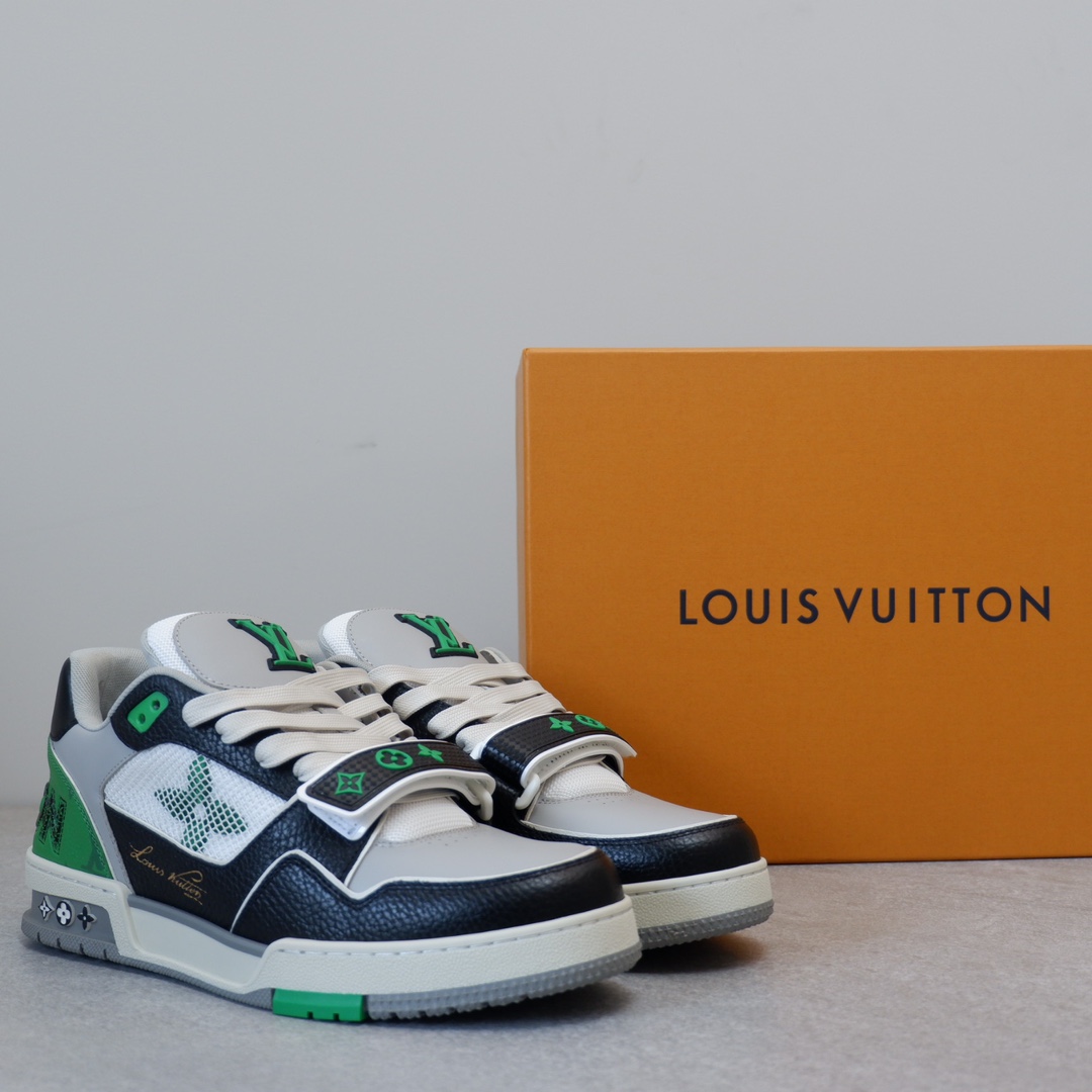LOUIS VUITTON TRAINERS 