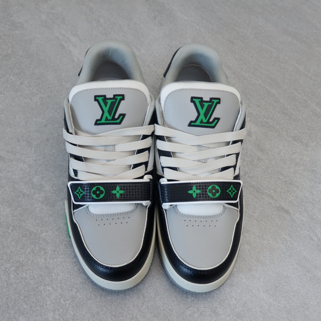 LOUIS VUITTON TRAINERS 