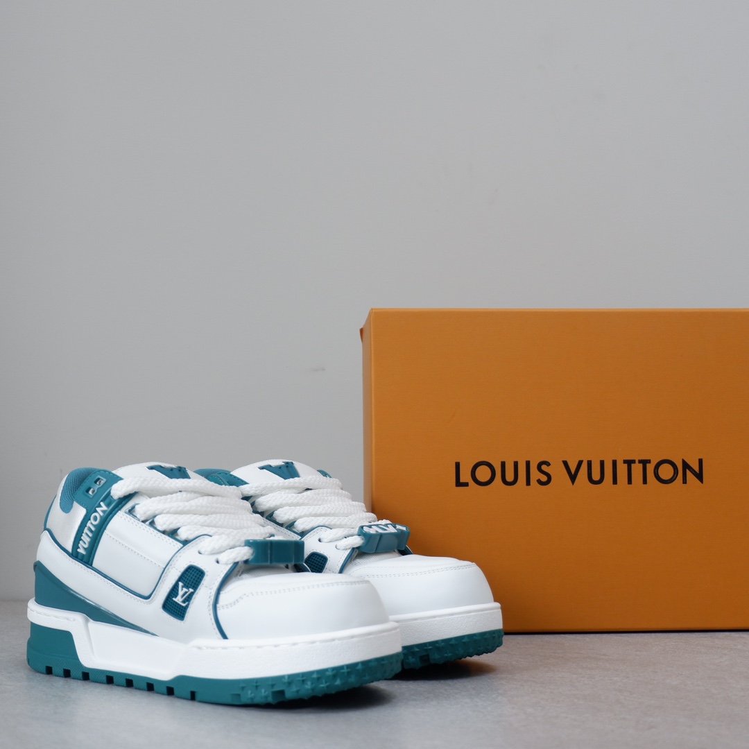 LOUIS VUITTON TRAINERS 