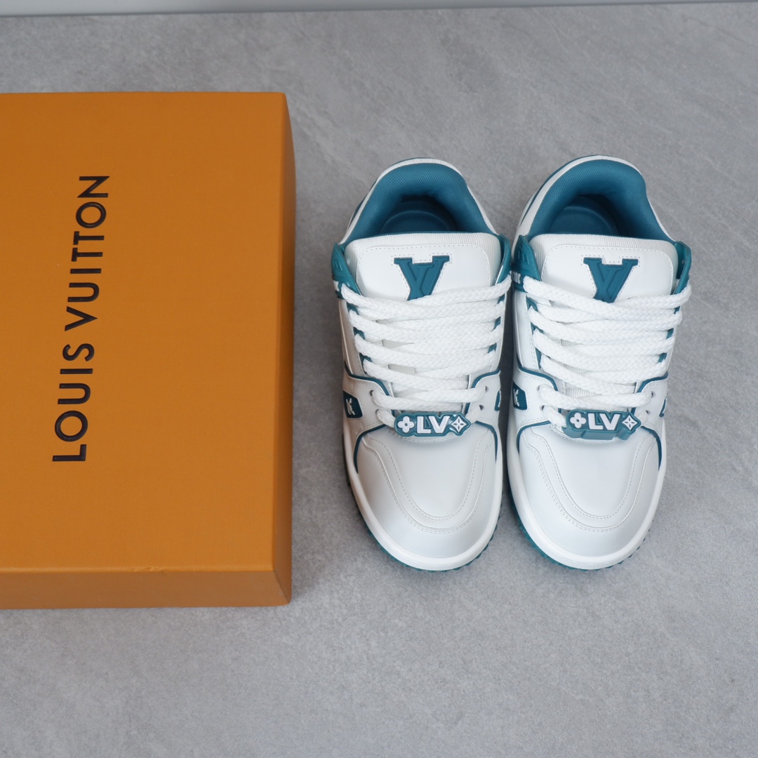 LOUIS VUITTON TRAINERS 
