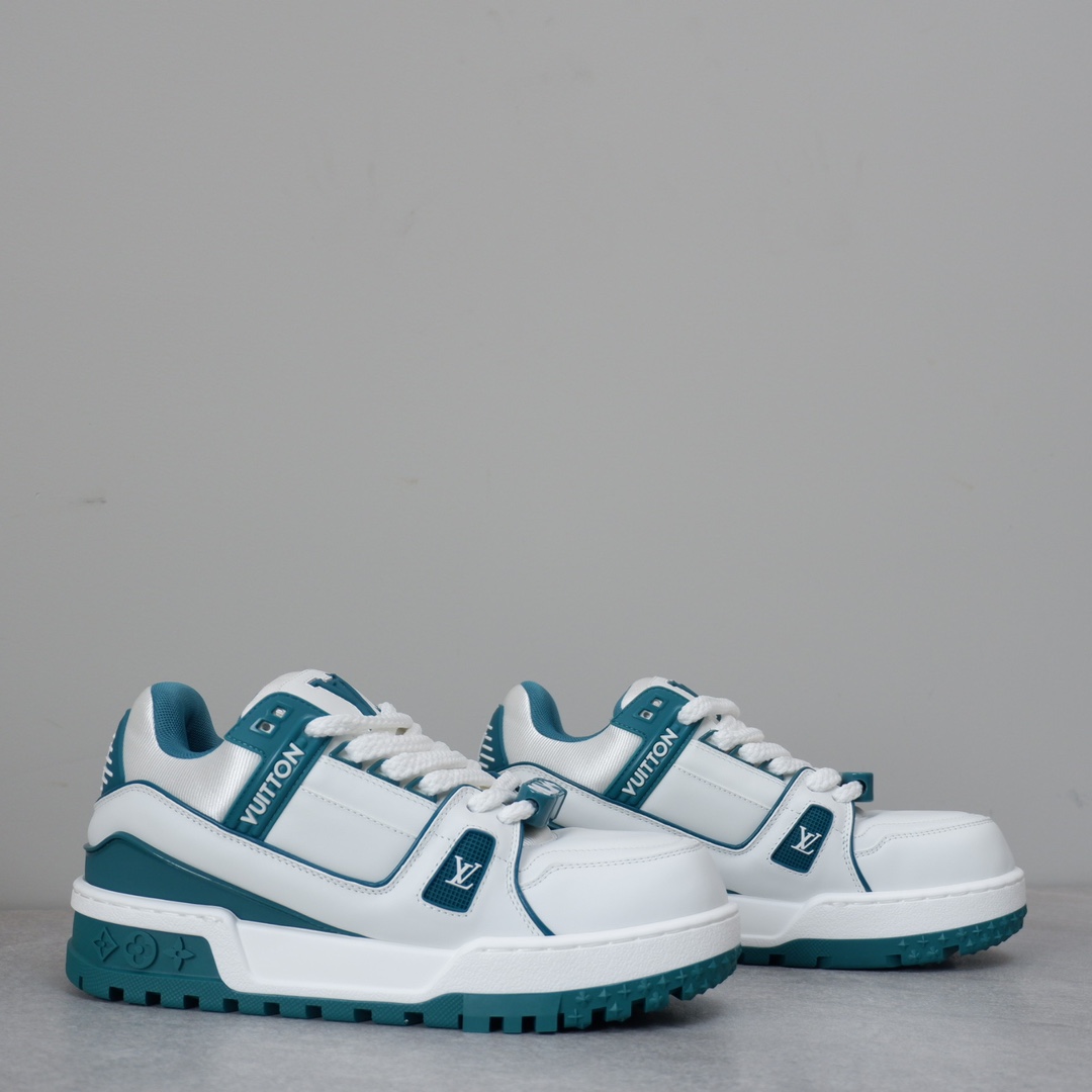LOUIS VUITTON TRAINERS 