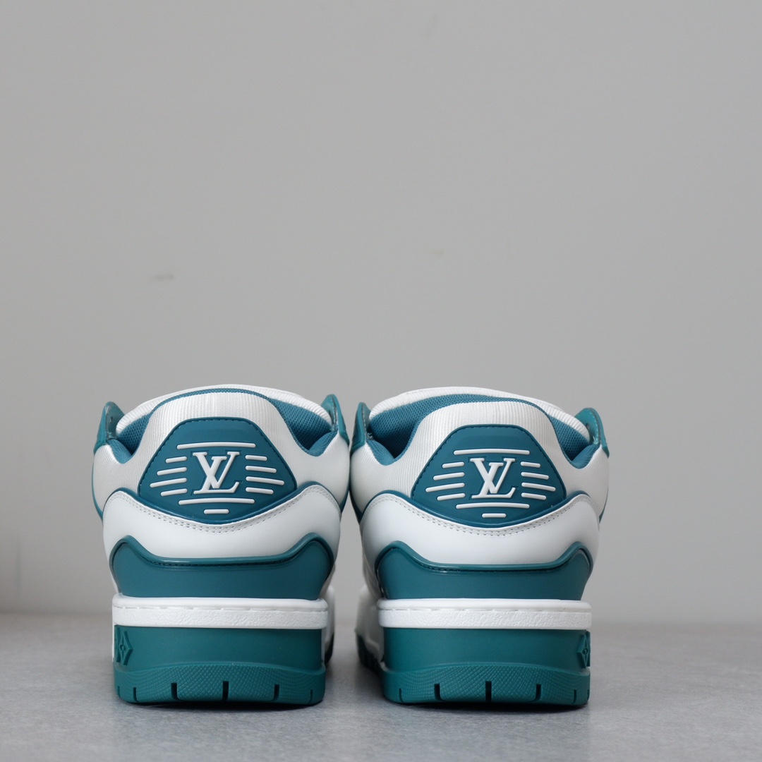 LOUIS VUITTON TRAINERS 