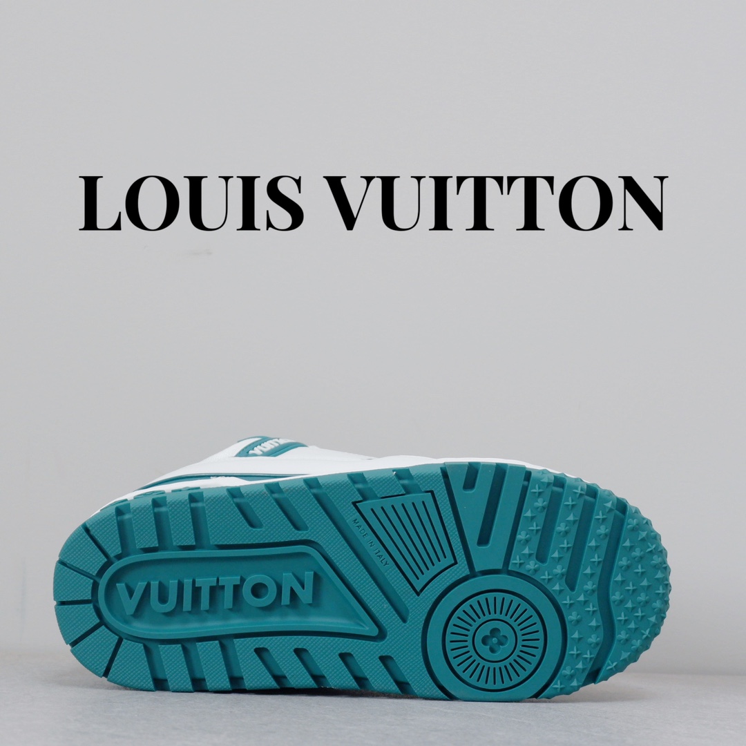 LOUIS VUITTON TRAINERS 