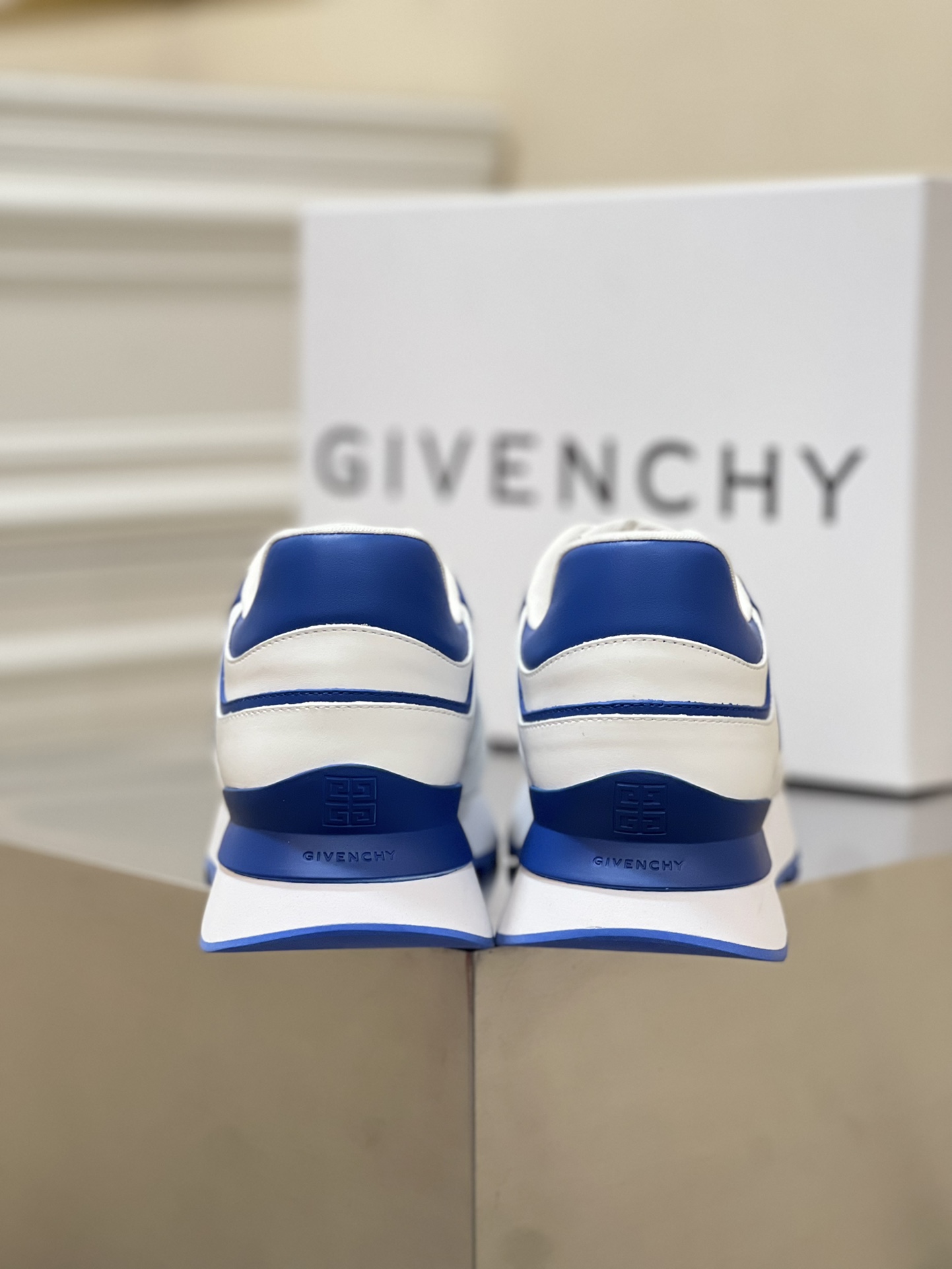 GIVENCHY SNEAKERS
