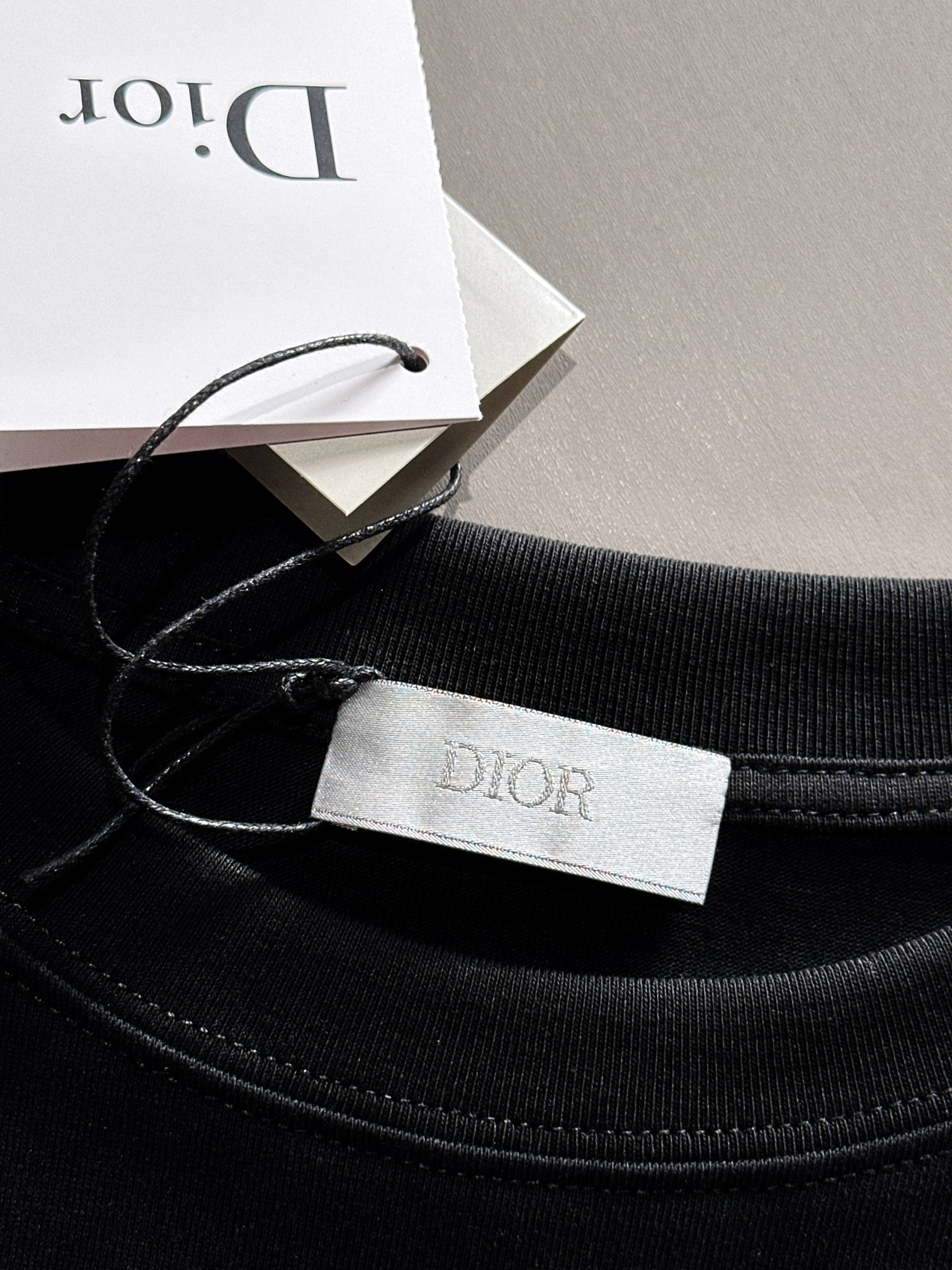 DIOR T-SHIRT