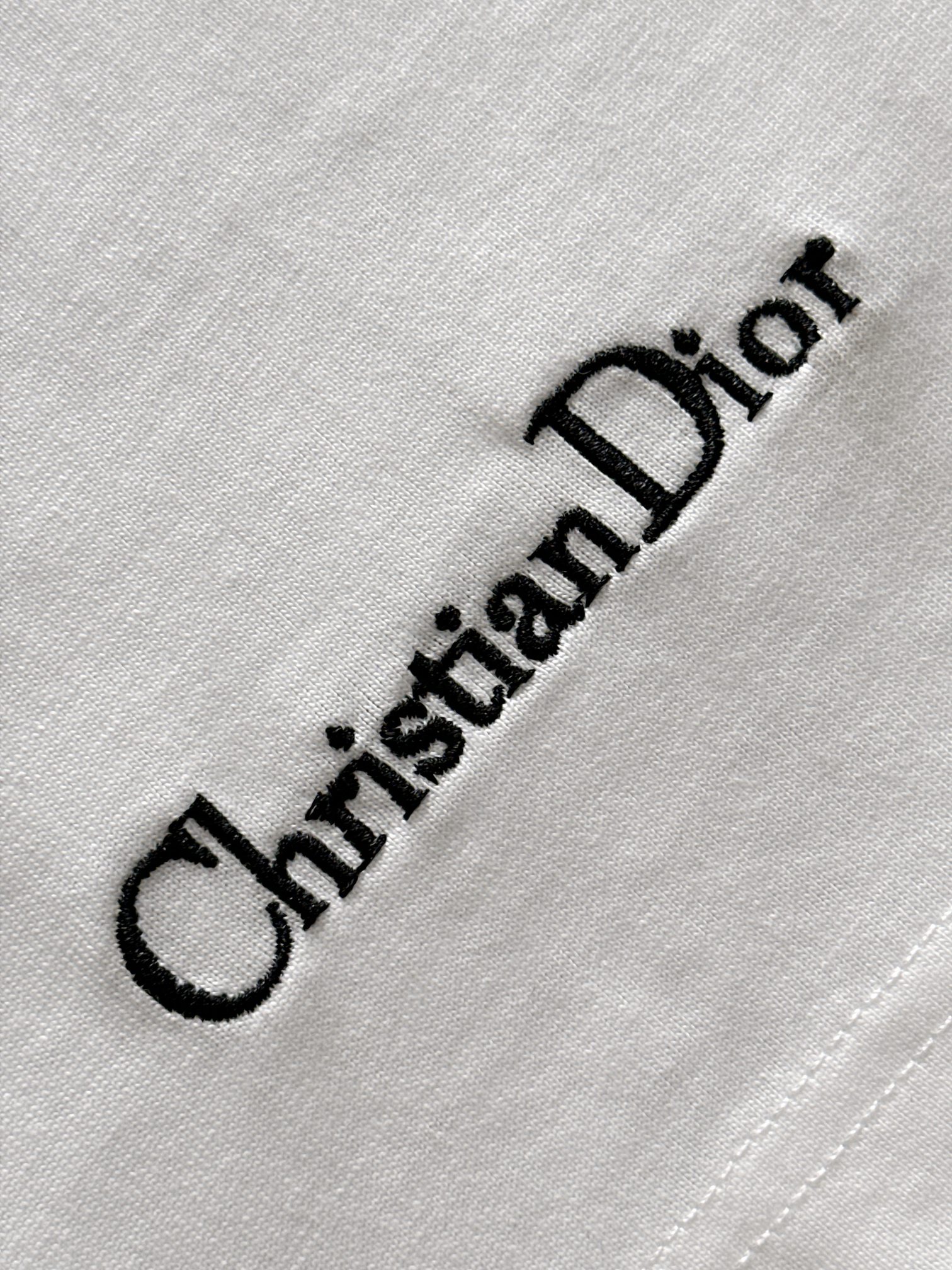 DIOR T-SHIRT