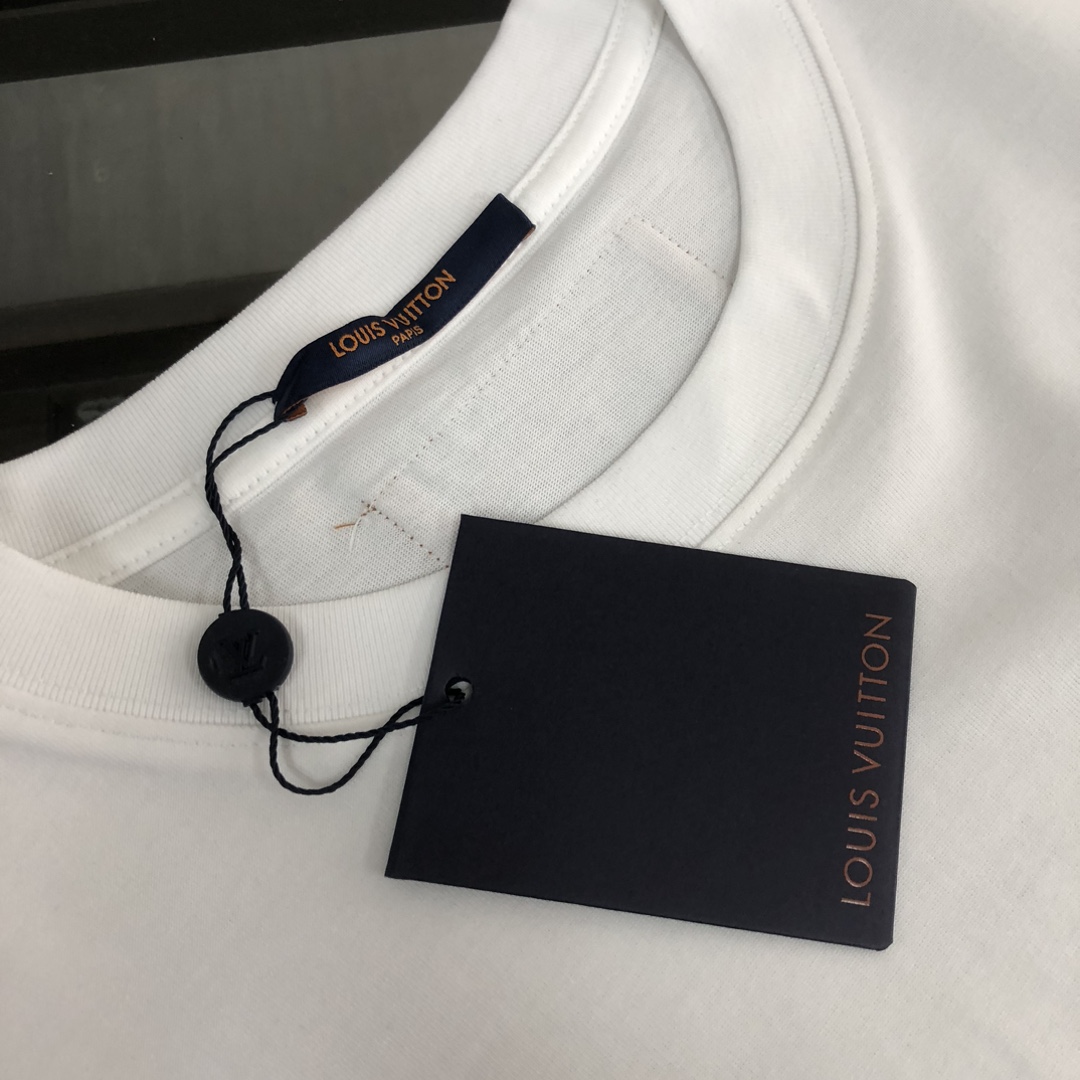 LV Tshirt