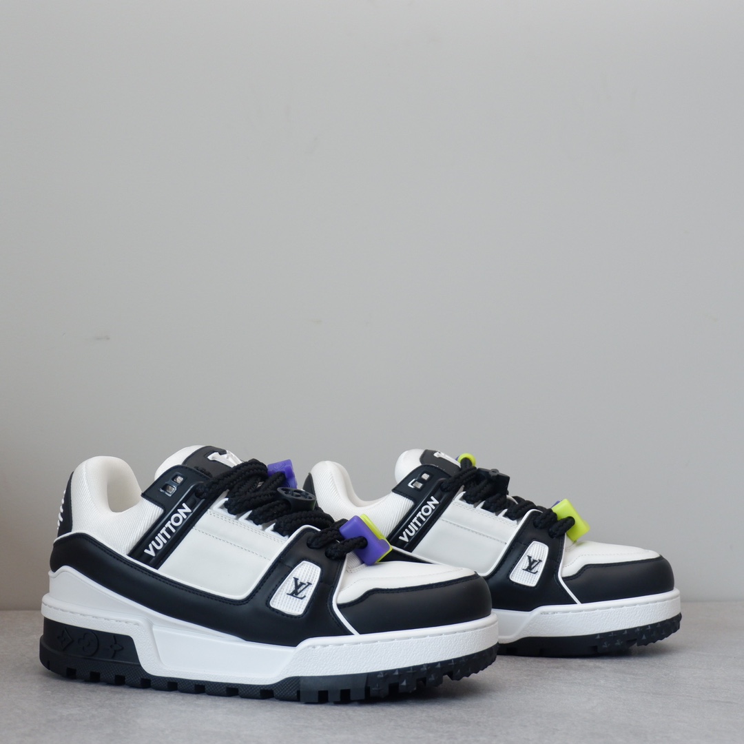 LOUIS VUITTON TRAINERS 
