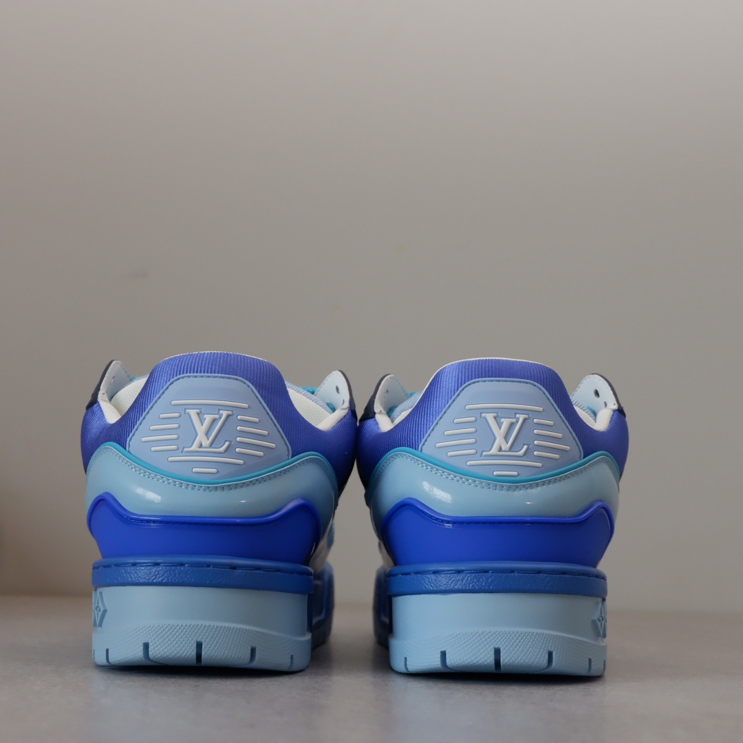 LOUIS VUITTON TRAINERS 