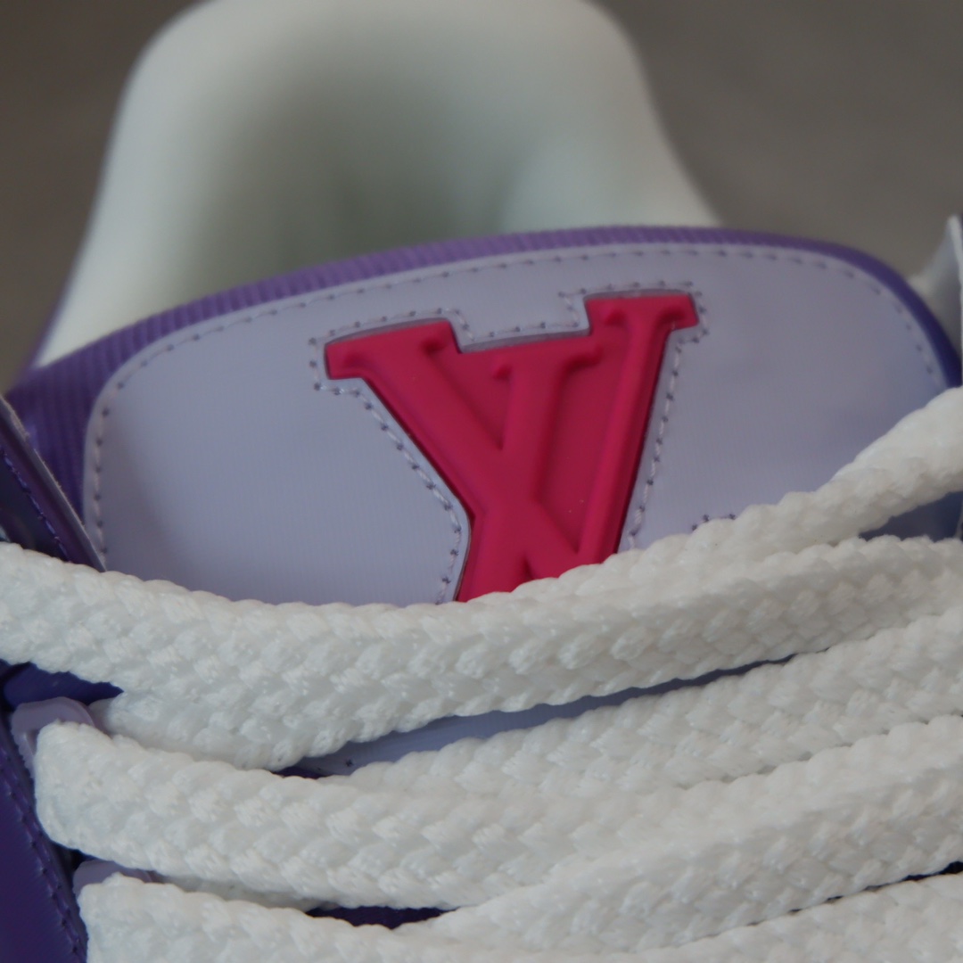 LOUIS VUITTON TRAINERS 