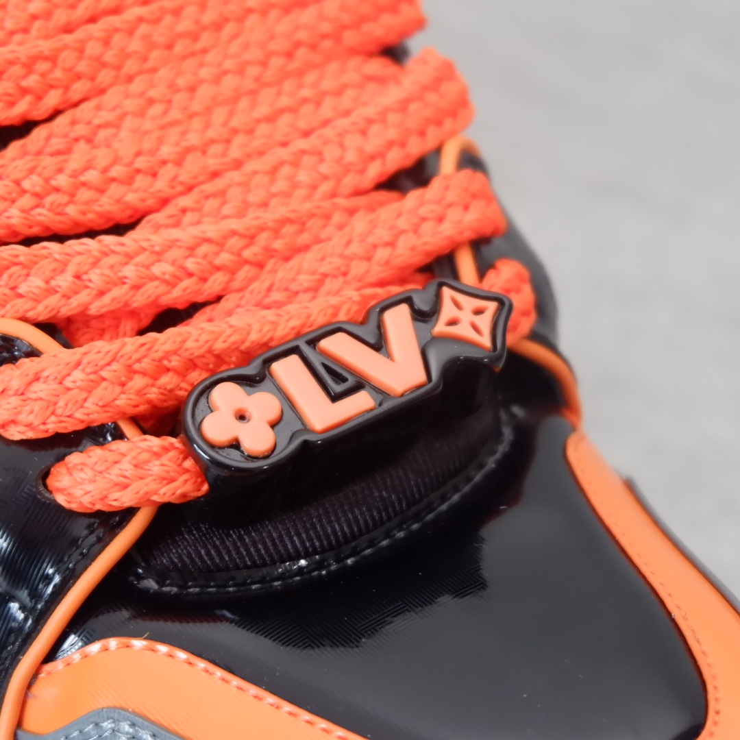LOUIS VUITTON TRAINERS 