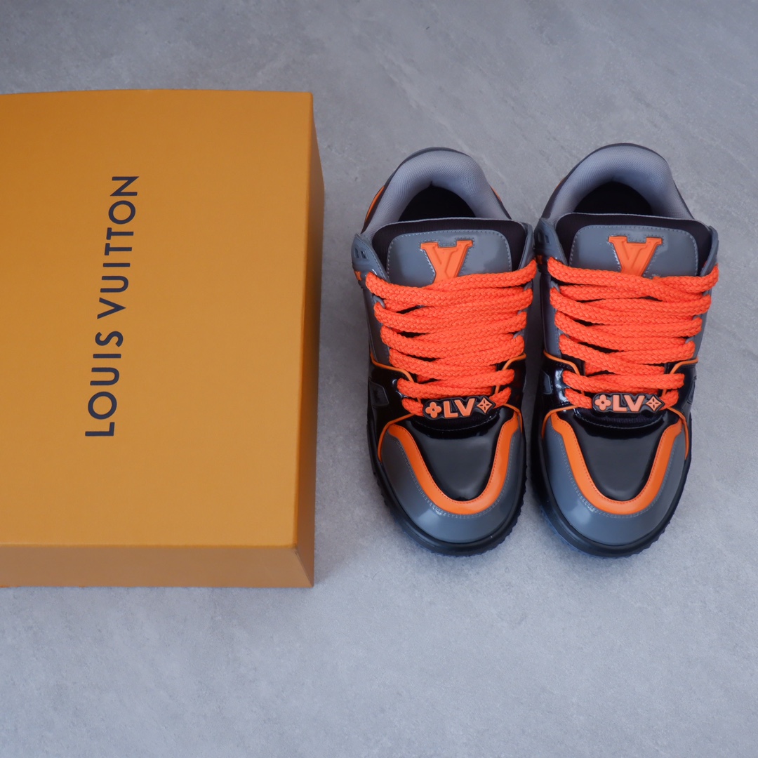LOUIS VUITTON TRAINERS 