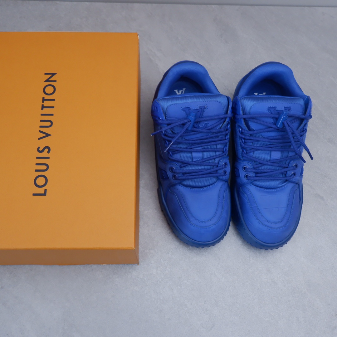 LOUIS VUITTON TRAINERS 
