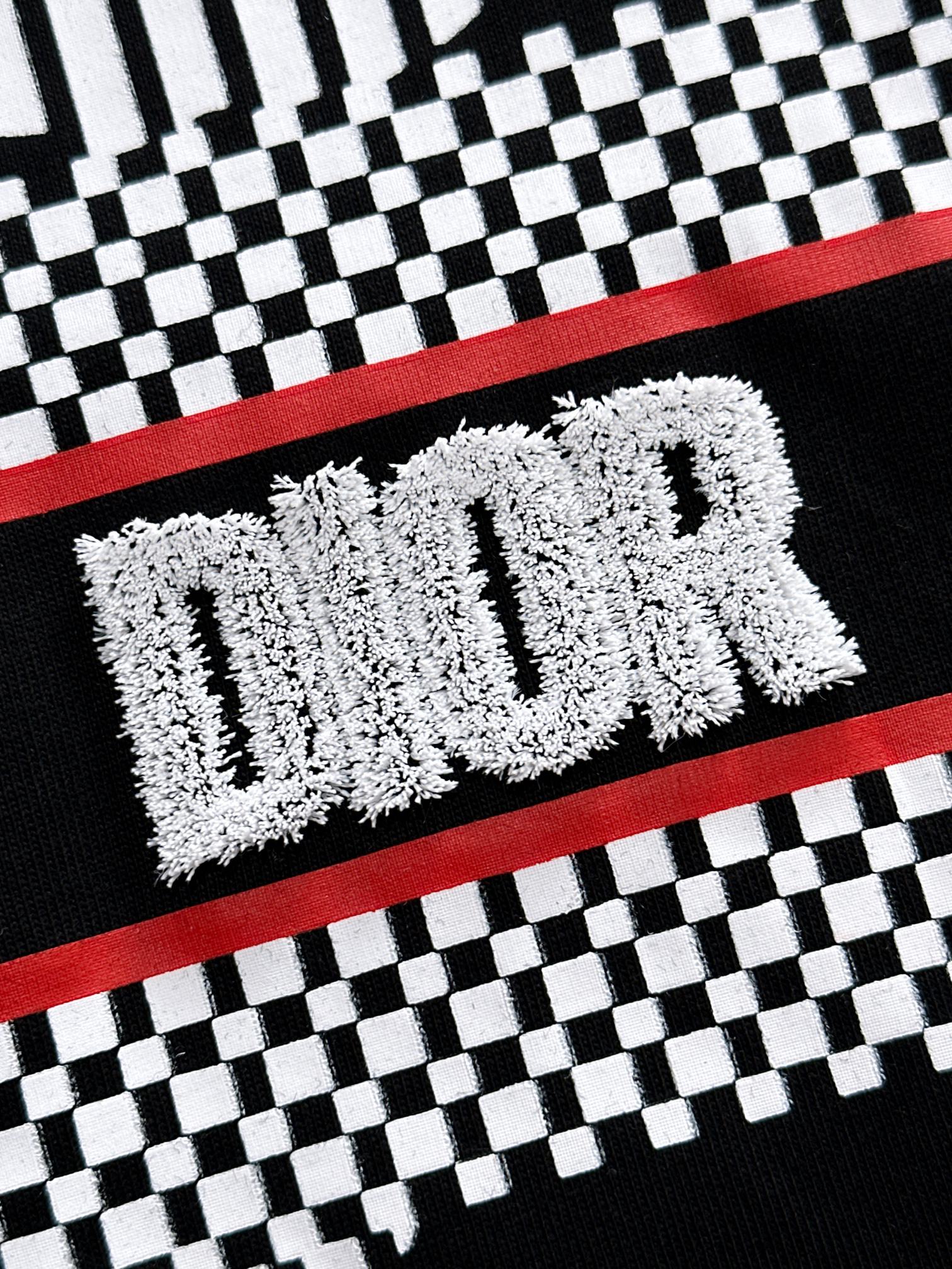 DIOR T-SHIRT