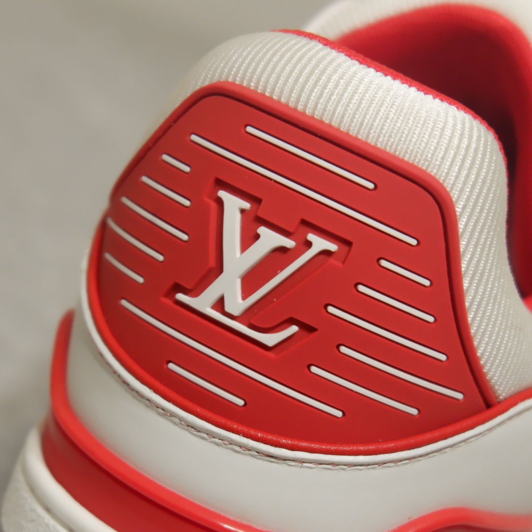 LOUIS VUITTON TRAINERS 