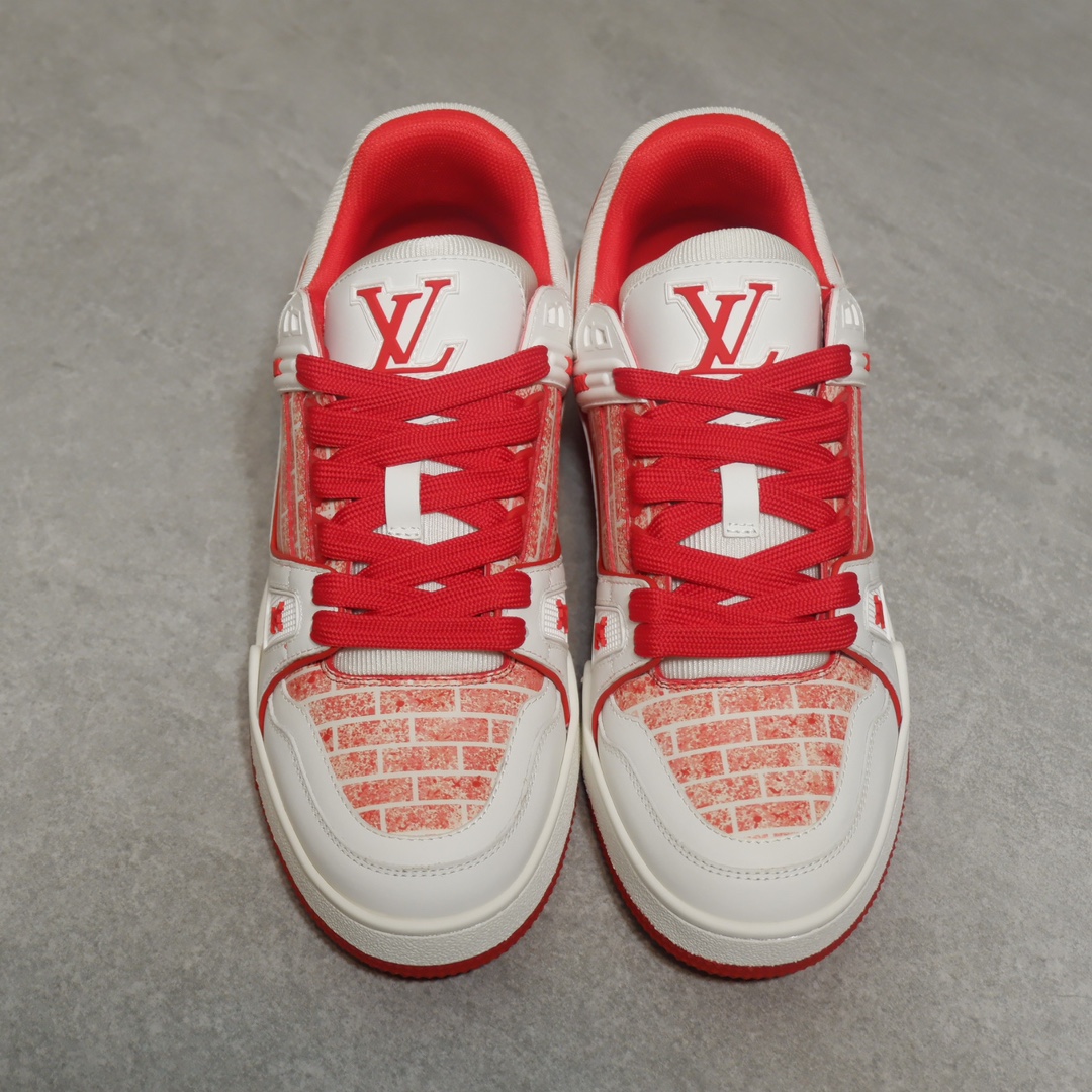 LOUIS VUITTON TRAINERS 