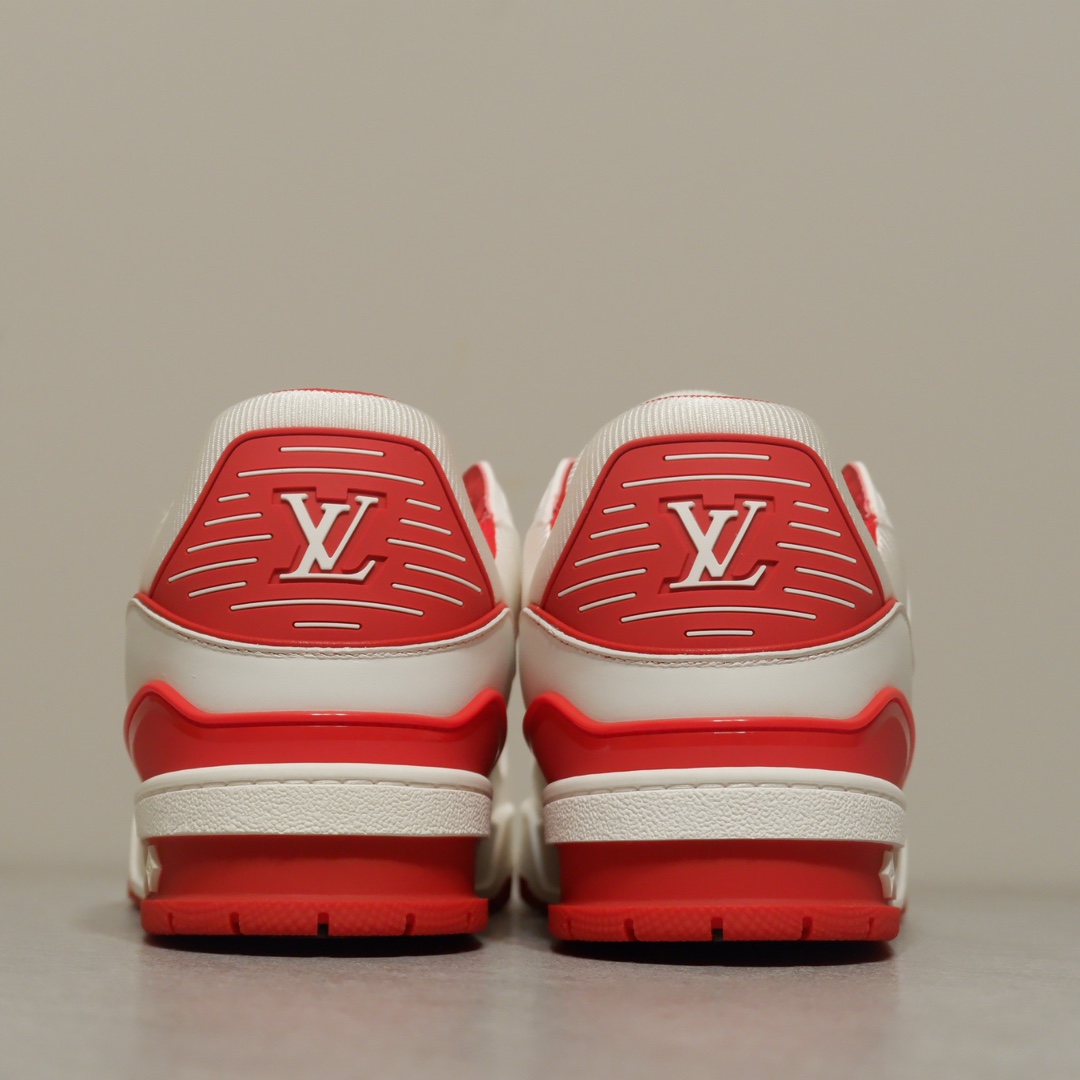 LOUIS VUITTON TRAINERS 