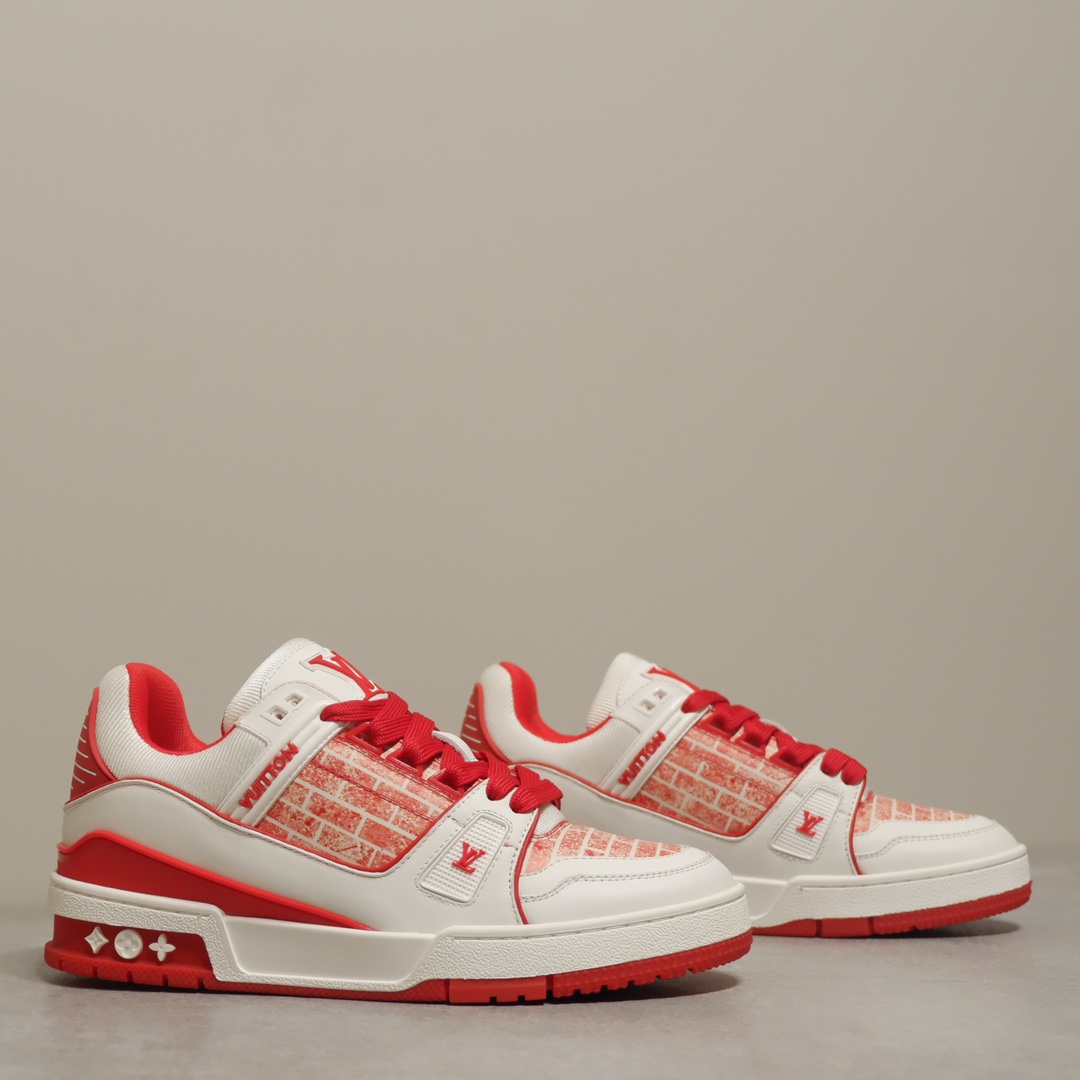 LOUIS VUITTON TRAINERS 