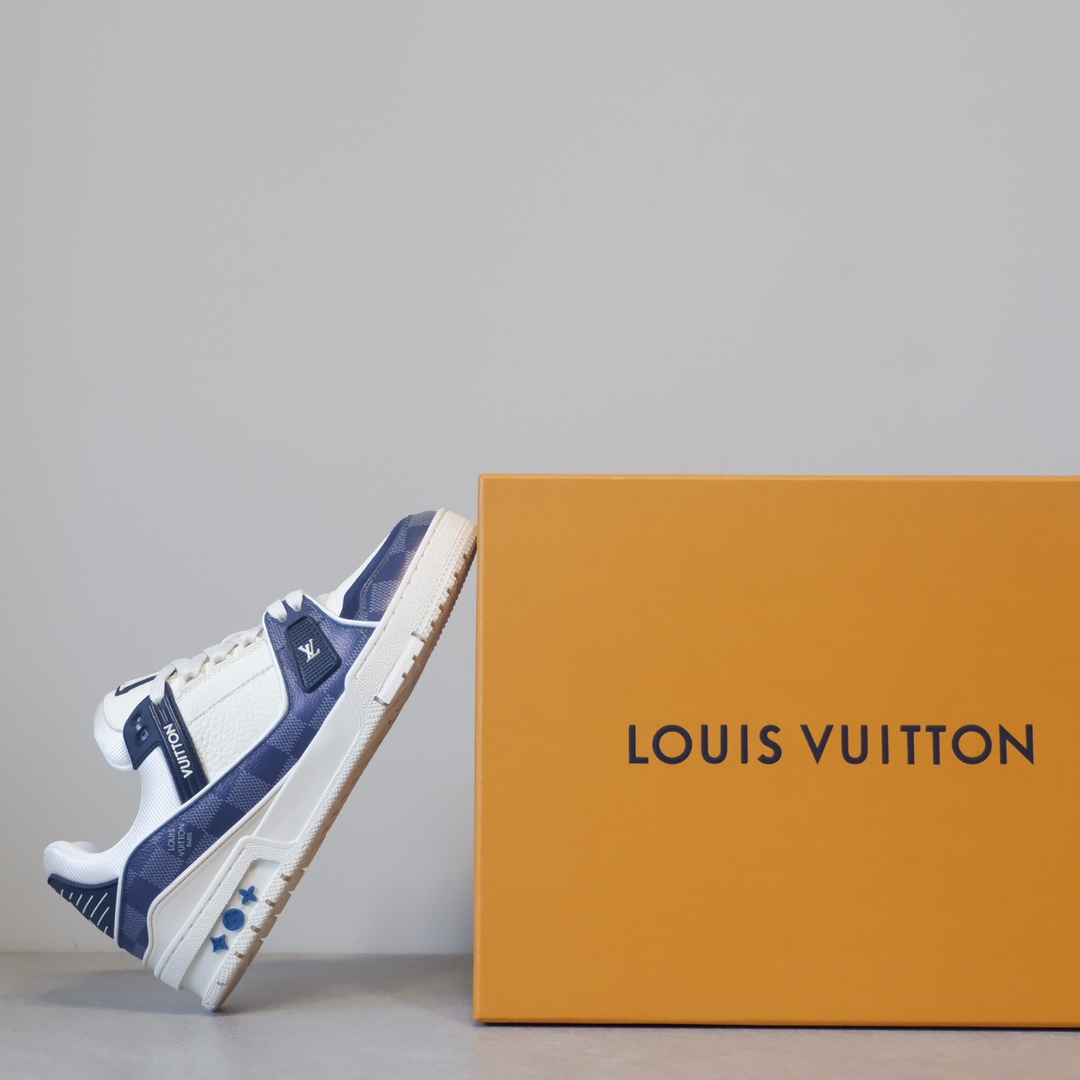 LOUIS VUITTON TRAINERS 