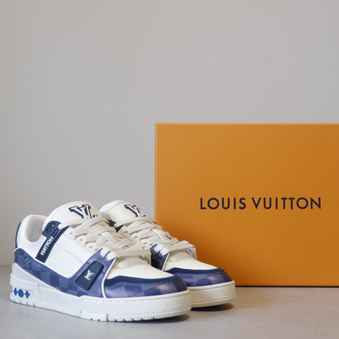 LOUIS VUITTON TRAINERS 