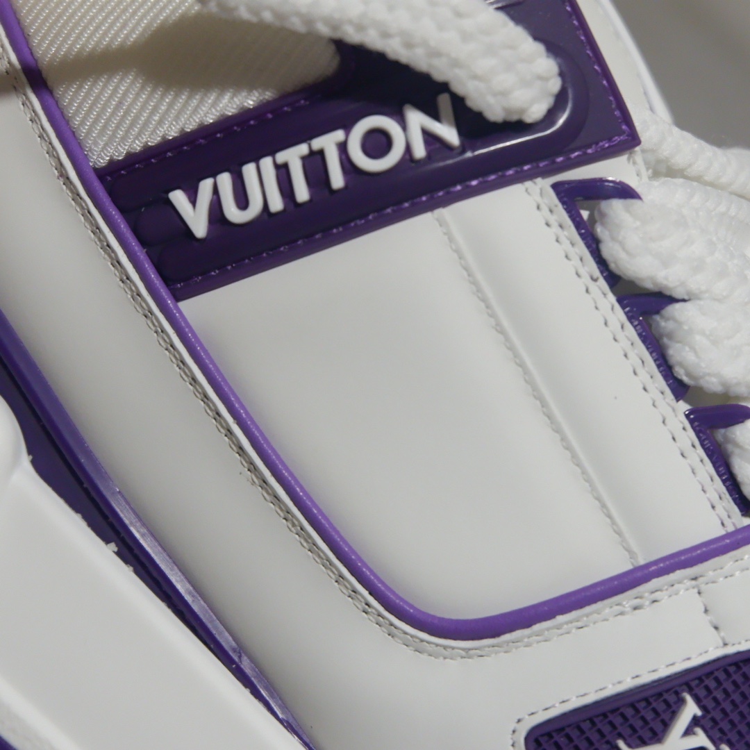 LOUIS VUITTON TRAINERS 