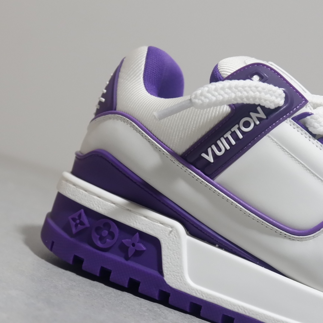 LOUIS VUITTON TRAINERS 
