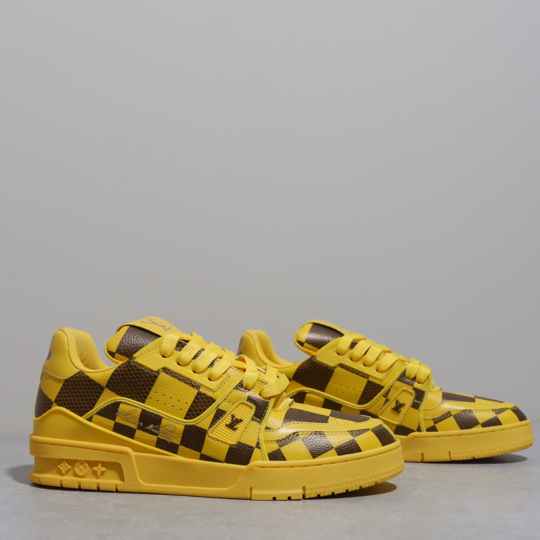 LOUIS VUITTON TRAINERS 