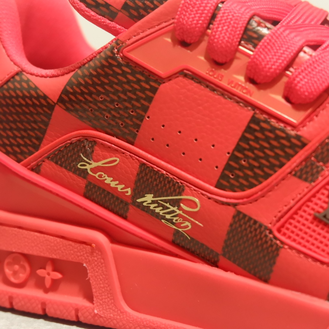 LOUIS VUITTON TRAINERS 