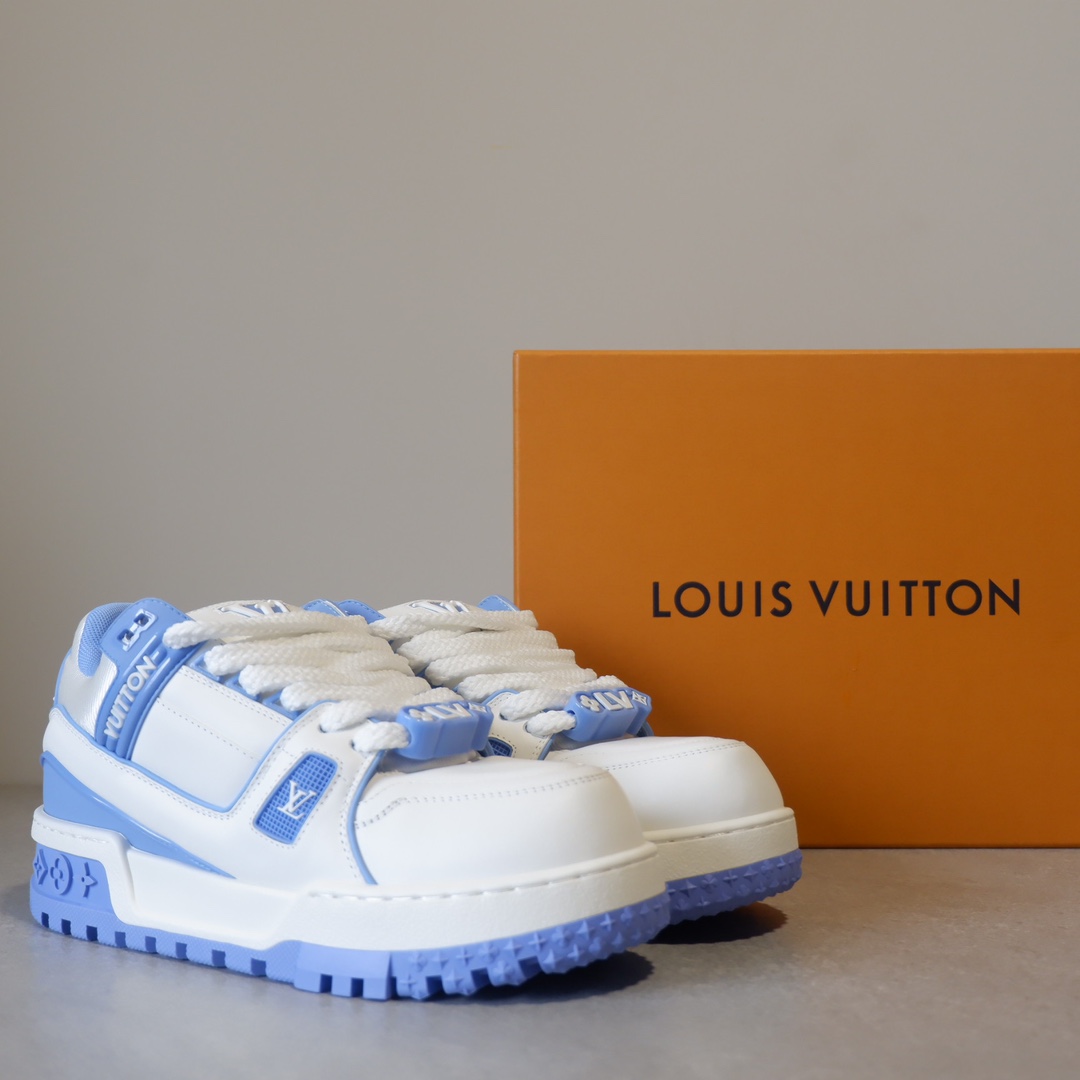 LOUIS VUITTON TRAINERS 