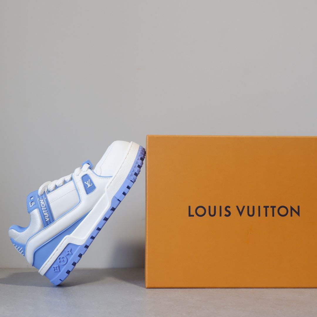 LOUIS VUITTON TRAINERS 