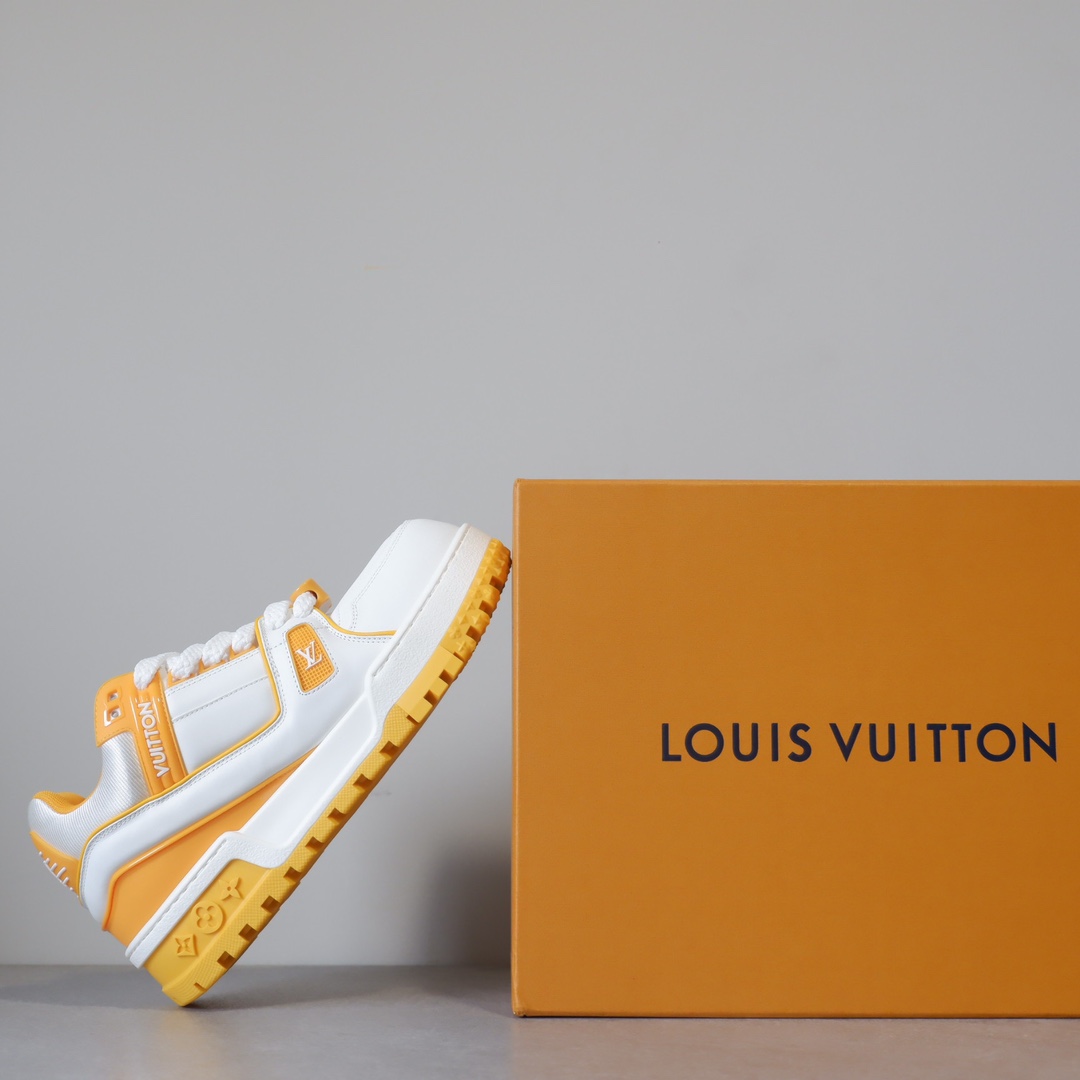 LOUIS VUITTON TRAINERS 