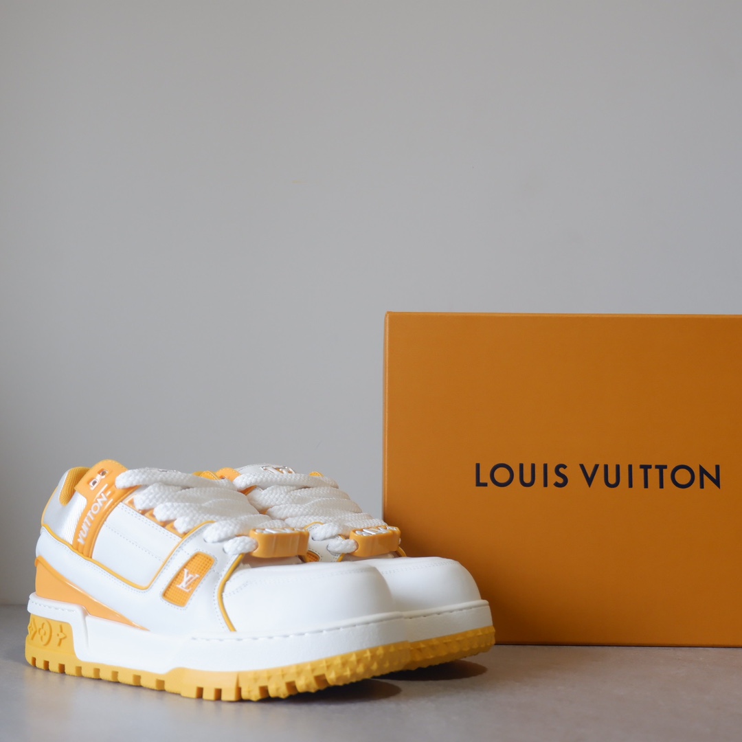LOUIS VUITTON TRAINERS 