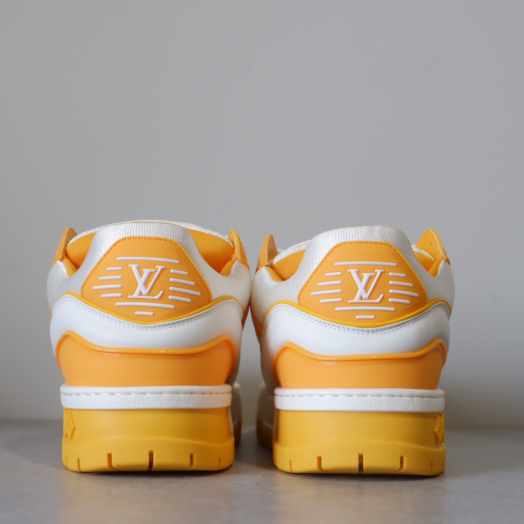 LOUIS VUITTON TRAINERS 