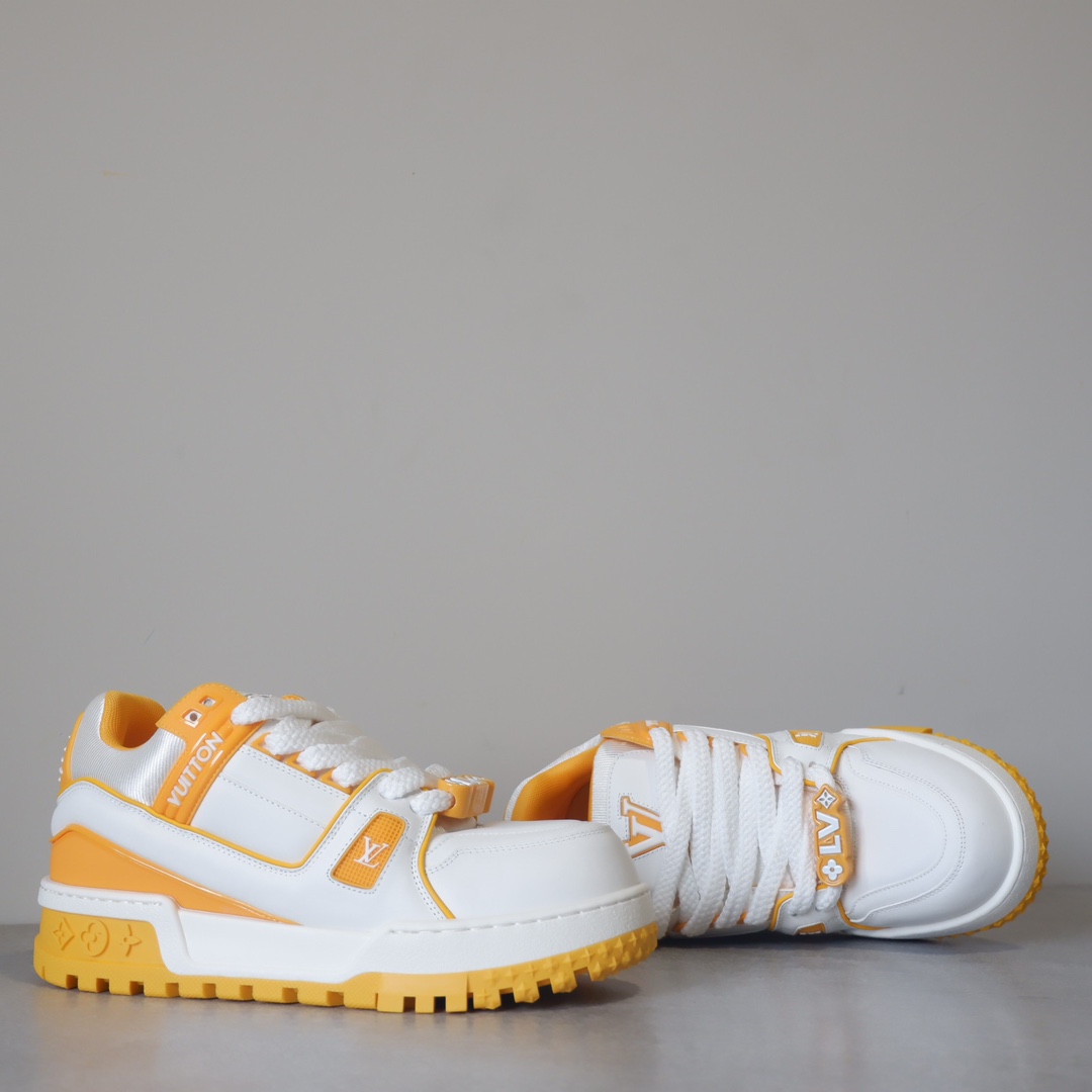 LOUIS VUITTON TRAINERS 